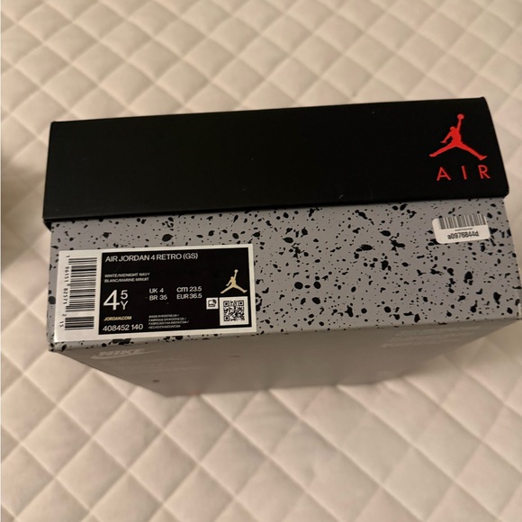 Jordan 4 Midnight Navy (GS)
Size 4.5Y / Women’s 6 - Picture 6 of 6